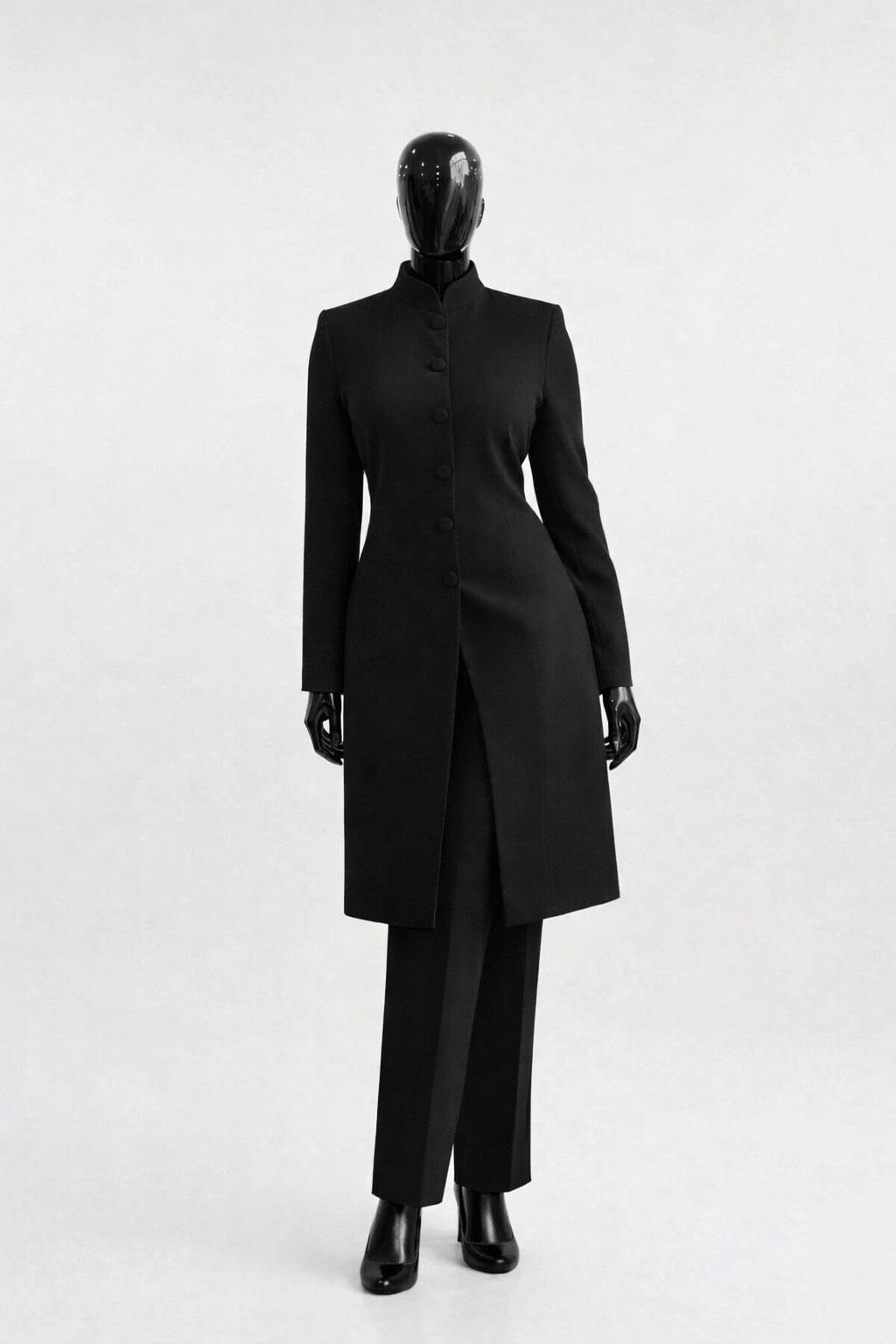 Kai Elegant Two-Piece 