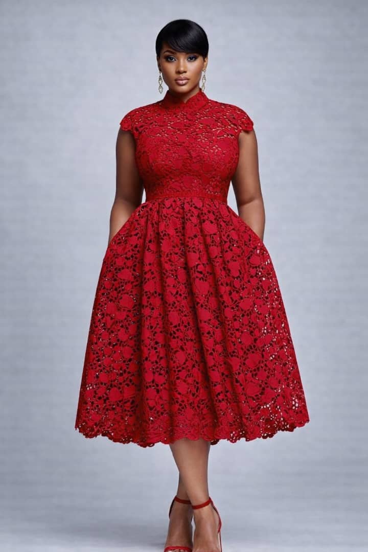 Val Lace Dress 